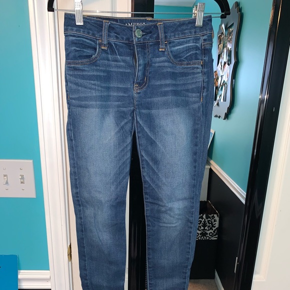 American Eagle Jeans - Picture 1 of 3